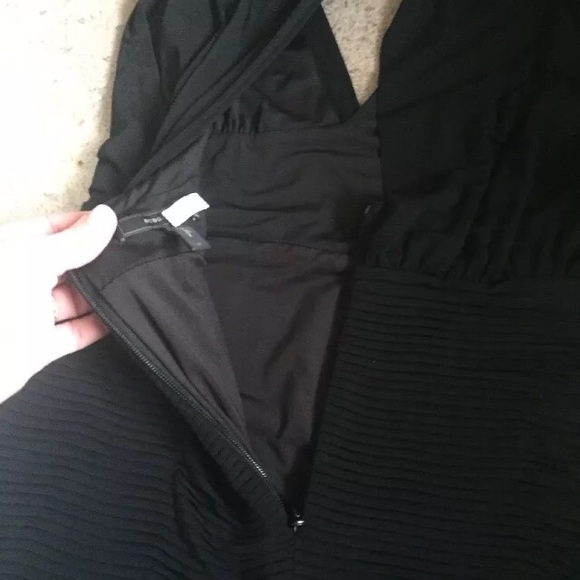 BCBG Maxazria M plunging open back black dress - Picture 5 of 8